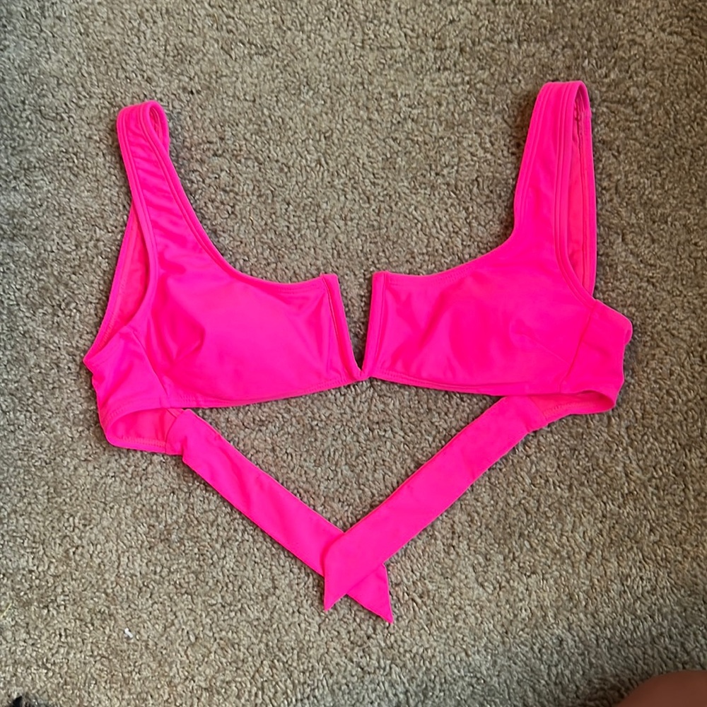 Pink bikini top